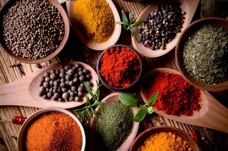 cardamom, ground - culinary, no people, red chili pepper, seed, vegetable, turmeric, ingredient, indian food, black peppercorn, 4K, bowl, food, seasoning