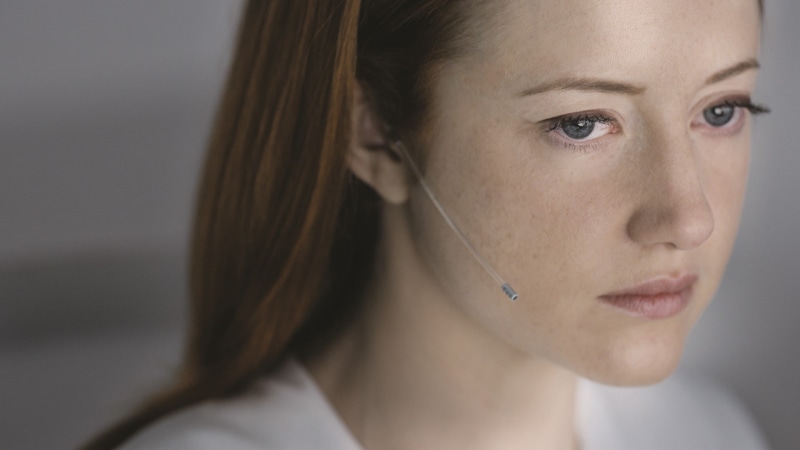 females, blue eyes, technology, headset, adult, business person, hairstyle, Movies, young adult, 1080P, human face, body part, beauty, contemplation, headshot
