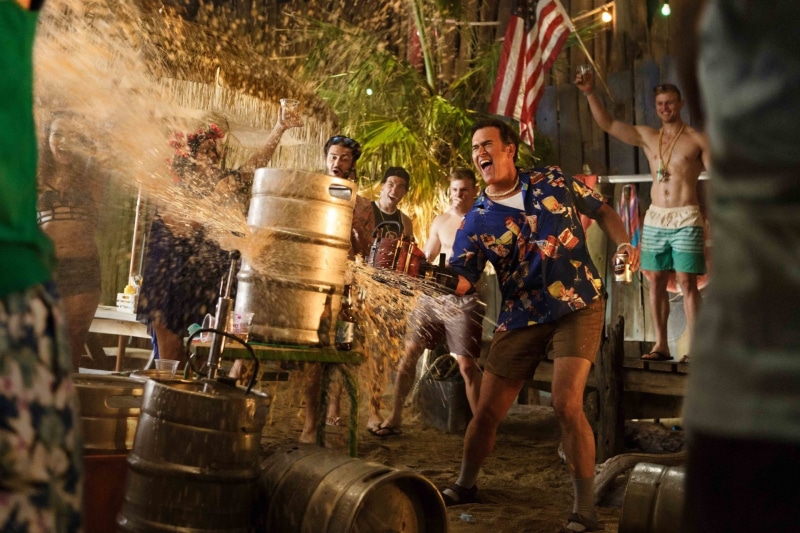 Ash vs Evil Dead, portrait, TV, casual clothing, women, tv series, day, people, motion, young adult, looking at camera, smiling, arts culture and entertainment