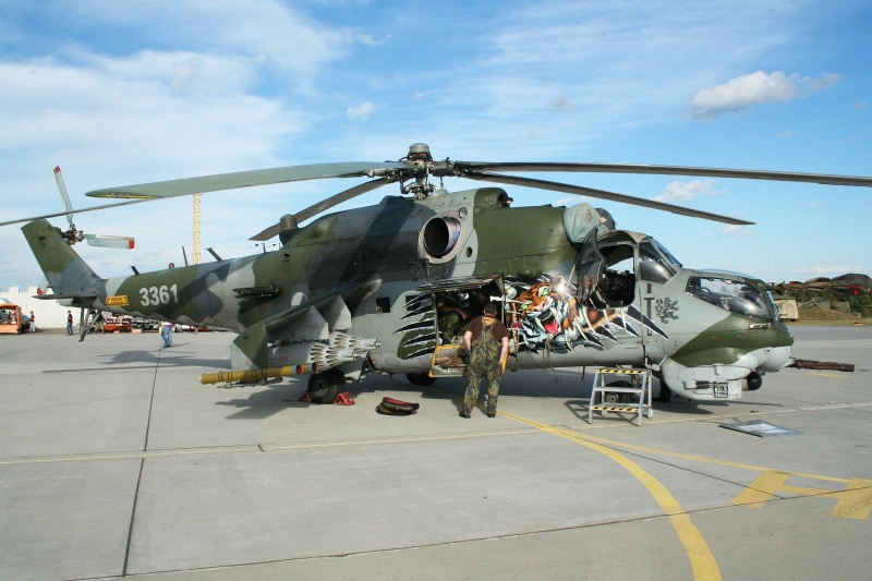 aircraft, 2K, military, helicopter, gunship, mi 24, hind, weapon, russian, russia