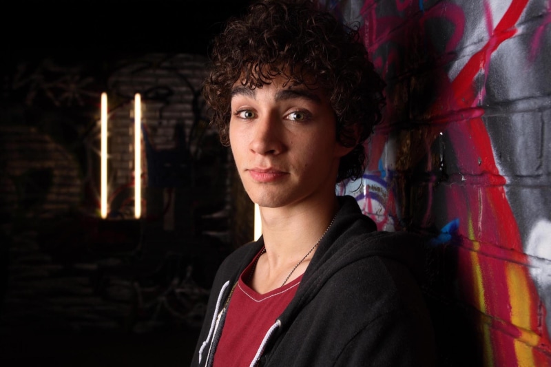1080P, Robert Sheehan, Nathan Young, misfits