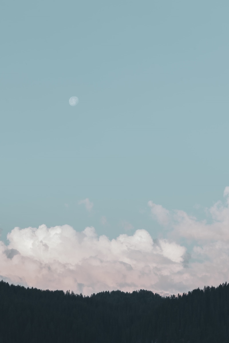 clouds, silhouette, blue, nature, 2K, non-urban scene, skyscape, tranquil scene, samsung, planetary moon, mobile, plant