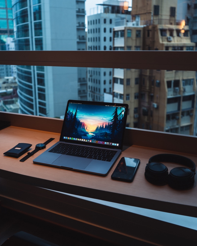 computer Mouse, glass, no People, technology, working, workspace, occupation, computer Keyboard, looking out, business, table, pC, modern, macbook, building