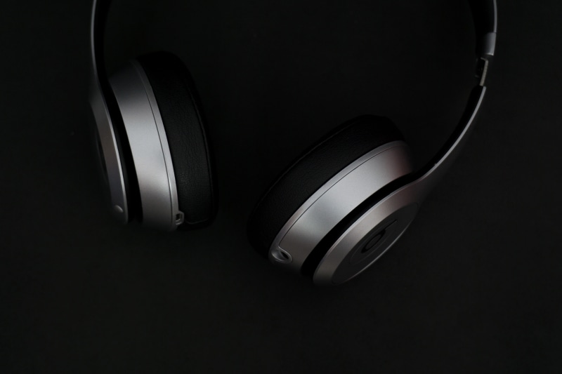 Music, no people, arts culture and entertainment, background, input device, studio shot, noise, headphones, technology, close-up, photography themes, indoors