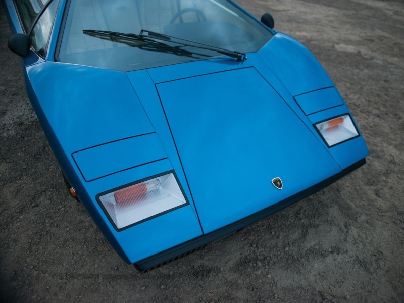 720P, road, blue cars, classic car, high angle view, vehicle hood, car, blue, mode of transportation, Lamborghini Countach, motor vehicle, land vehicle