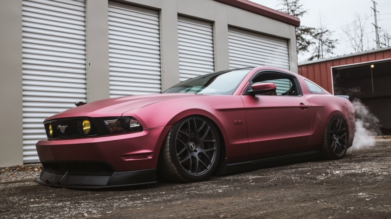 mode of transportation, muscle cars, day, vehicle, lowrider, architecture, no people, red cars, built structure, outdoors, stationary, garage, luxury, 1080P