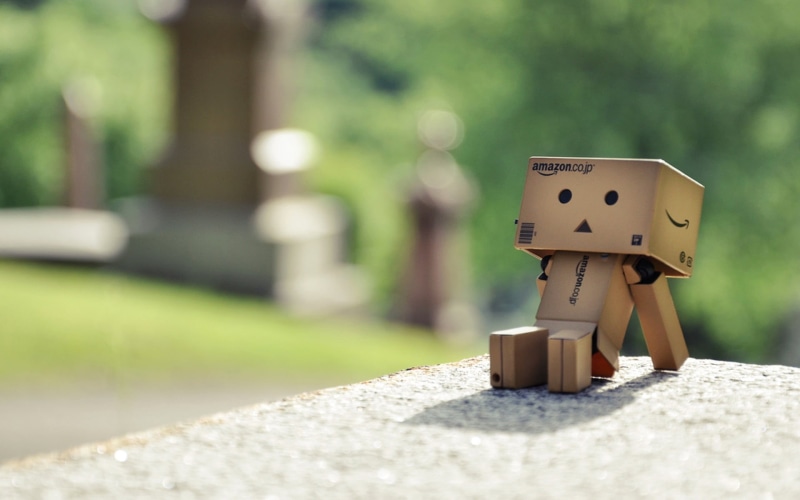 male likeness, cardboard, toy, box, wood - material, movie, art and craft, focus on foreground, sun, boxman, figurine, 1080P, leisure Games