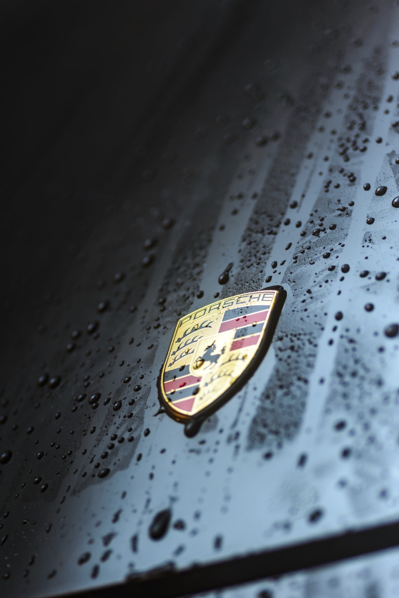 chrome, care, mask, Logo, 4s, rainy season, western script, 911, metal, technology, expensive, wealth, 4K, motor, carrera, paper currency, glass - material