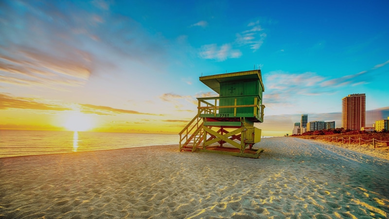 lifeguard hut, no people, hut, florida, man made structure, landscape, miami beach, lifeguard stand, safety, cloud, sunlight, morning, architecture, 4K