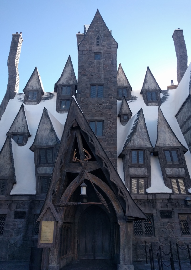 california, built structure, harry potter, outdoors, sky, building, no people, hogwarts, architecture, universal studios, residential district, castle