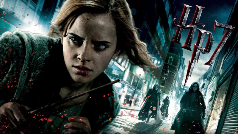 one person, Harry Potter and the Deathly Hallows, real people, looking at camera, 1080P, Hermione Granger, casual clothing, night, lifestyles