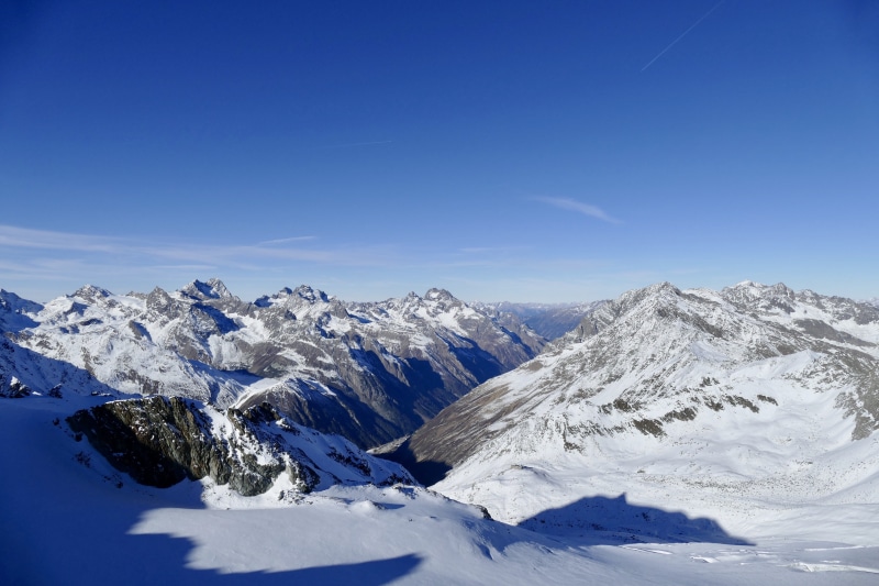 no people, mountain peak, environment, sölden, summit, mountains, 5K, sky, tranquil scene, alpine, blue, cold temperature, wintry, beauty in nature, mountain landscape