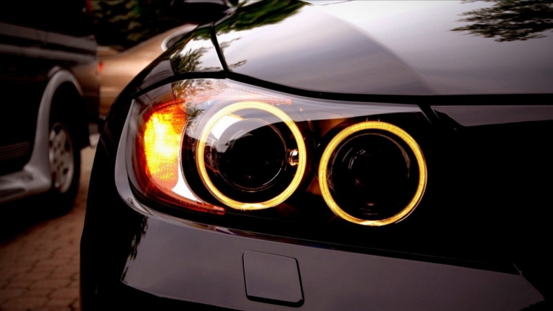 Headlights, outdoors, 1080P, headlight, lighting equipment, BMW, day, mode of transportation, architecture, car, no people, nature, transportation, motor vehicle