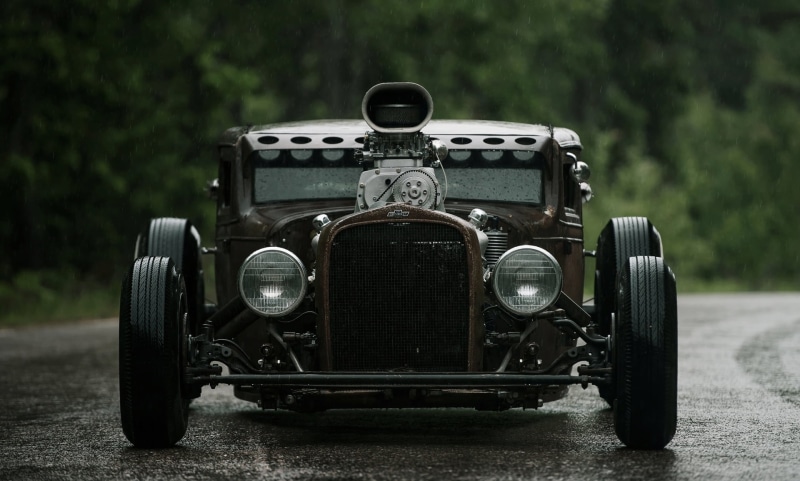 focus on foreground, mode of Transport, land Vehicle, Rat Rod, no People, outdoors, revival, tire, classic, style, sports Car, stationary, technology, headlight