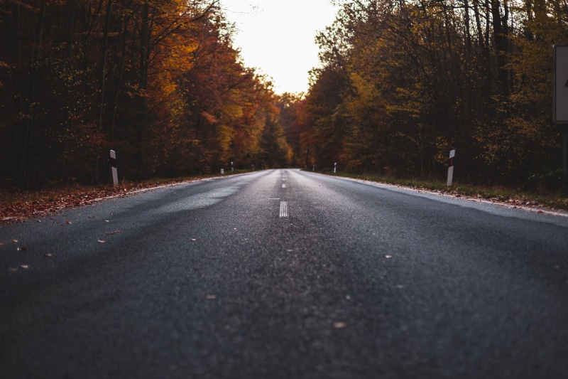 day, dividing line, #asphalt, housing, tar, change, nature, diminishing perspective, tranquility, symbol, road, 5K, building, highway, growth, surface level