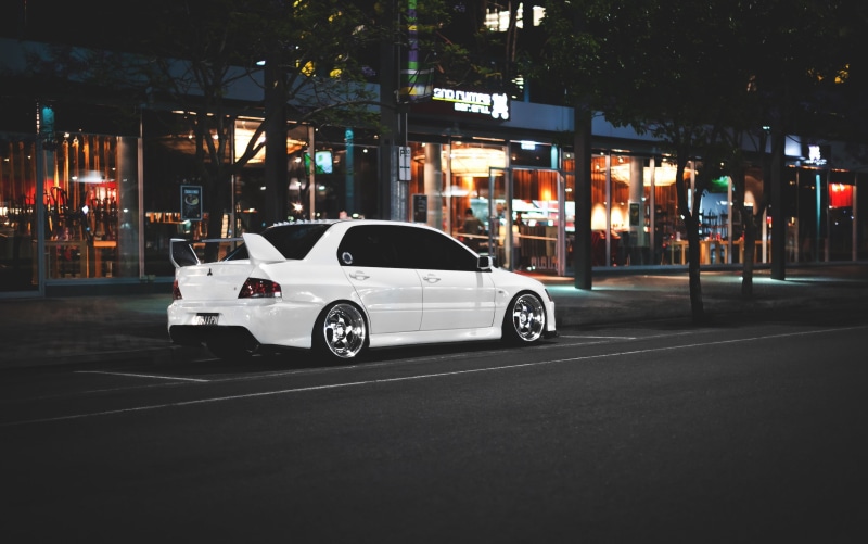 built structure, Mitsubishi Lancer Evolution, Mitsubishi, city, building exterior, architecture, no people, street, motor vehicle, city life, land vehicle