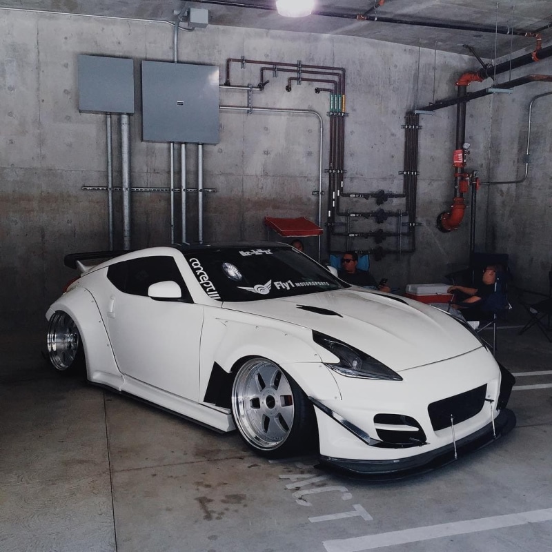 JDM, Hellaflush, lowered, automobile industry, tuning, Garage, city, technology, mode of transportation, stationary, fuel and power generation, Nissan 370Z