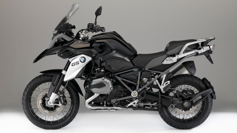 studio shot, riding, sports, bike, black, 2K, outdoors, BMW R1200 GS, metal, city, BMW GS 1200, Triple Black, day, wheel, sports helmet, land vehicle