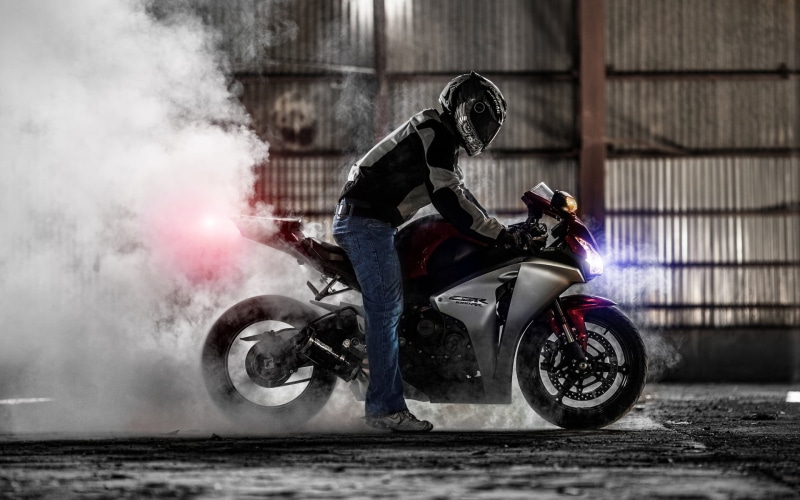 gray, motorcycle Racing, mode of transportation, speed, 1080P, driving, dirty, sport, sportbike, action, motorcycle, headwear, street, smoke, motion, smoke - physical structure