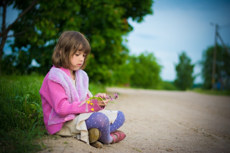 children photographer, girls, cute, sitting, leggings, offspring, small child, pink, full length, beauty, outdoors, child, baby, 5K, portrait, females