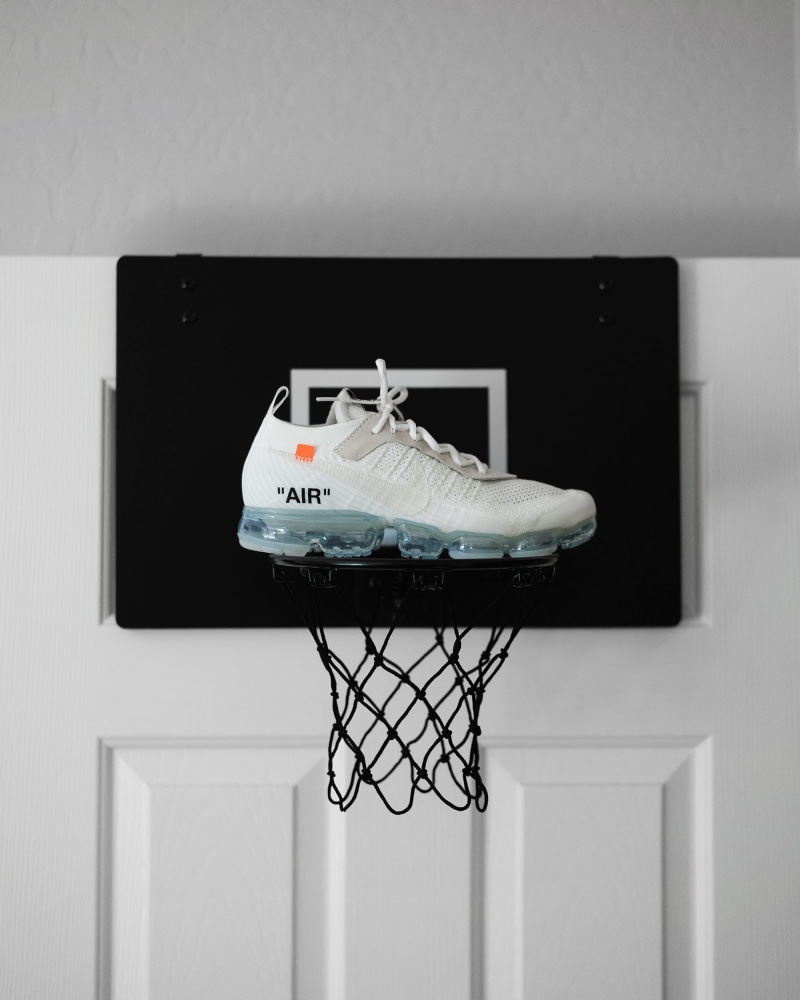 fashion, indoors, streetwear, stampd, copy space, minimal, basketball, hanging, western script, container, minimalistic, clean, menswear, hoop, 1080P