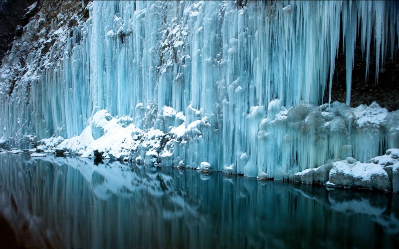 beauty in nature, snow, ice, nature, frozen, scenics - nature, cold temperature, idyllic, melting, lake, environment, lagoon, icicles, water, no people