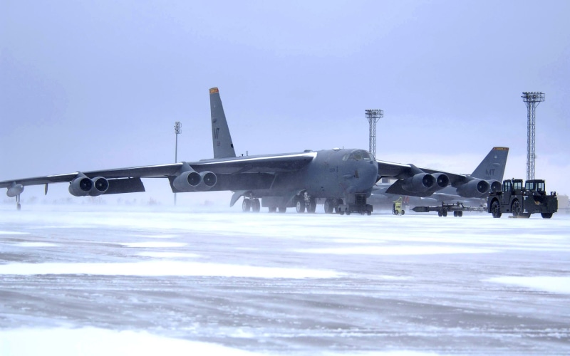 airport runway, mode of transportation, no people, 2K, x, airplane, snow, winter, hd, nature, Bomber, aerospace industry, military, 52 Stratofortress