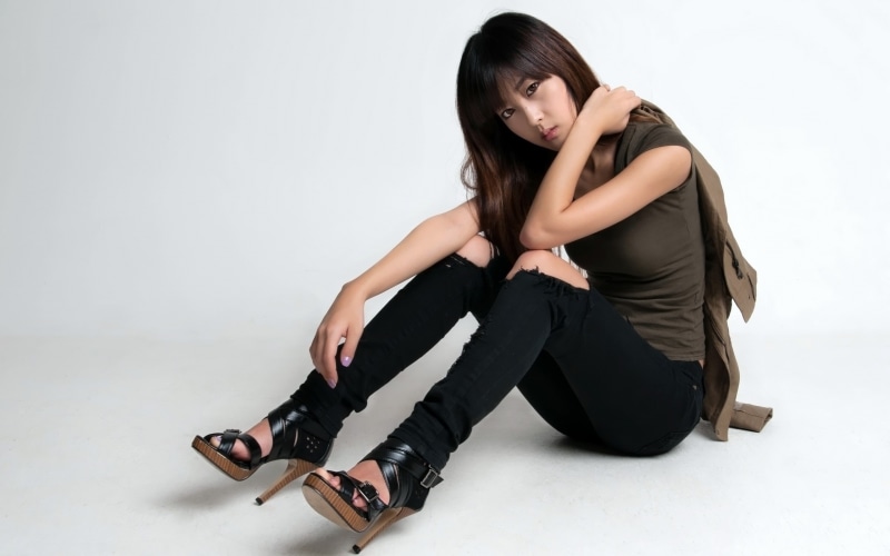 Korean, Girl, Sit, Fashion, Floor, 2K
