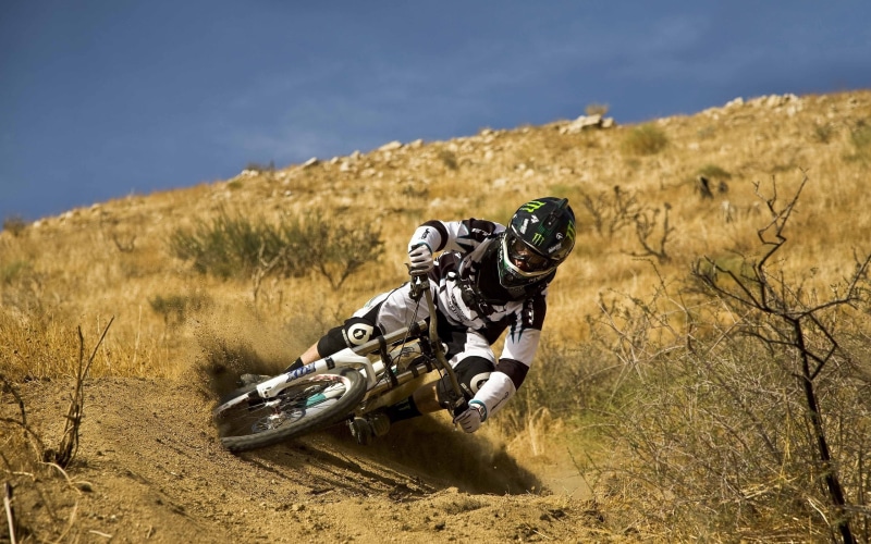 adventure, mountain, led, sports Team, danger, travel, riding, mtb, people, biker, sport, sunny, action, professional Sport, general Practitioner, photography themes