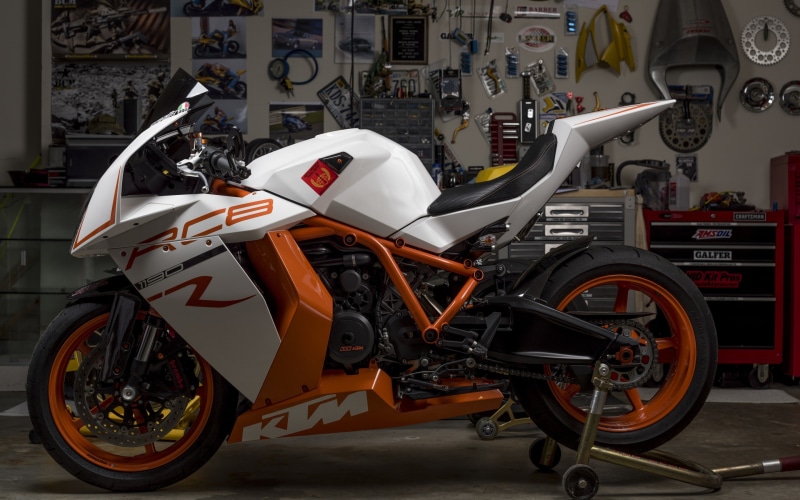 ktm, KTM RC8R, garage, rcr, 2K, sportbike, rc, white, orange, black, motorcycle design
