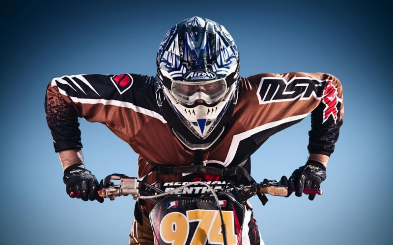 males, professional Sport, adult, bike, riding, headwear, leisure activity, clothing, extreme, helmet, speed, extreme Sports, motorcycle Racing, motion