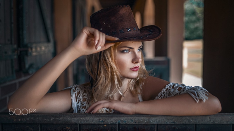 Carla Sonre, face, blonde, Damian Piórko, portrait, women, depth of field, tanned, blue eyes, hat, 1080P, looking away