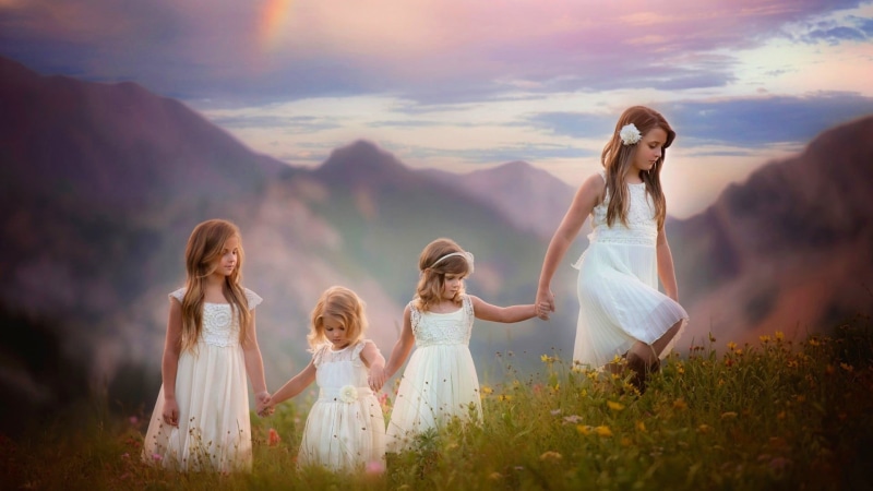 together, outdoor, relaxation, leisure, hair, spouse, child, offspring, women, joy, relaxing, smiling, happiness, man, childhood, positive emotion, relationship