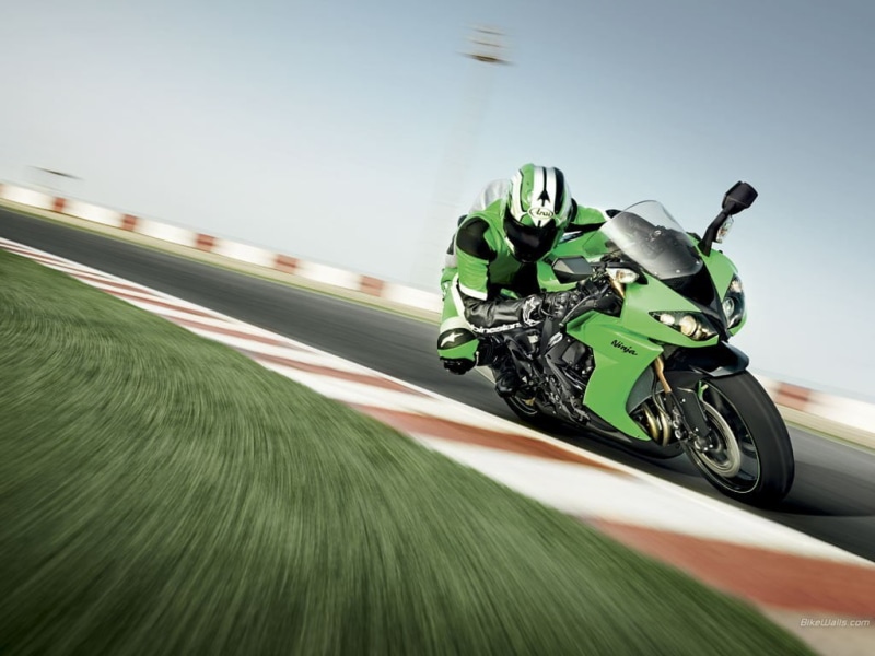480P, activity, motorcycle, competitive sport, sport, one person, motor racing track, on the move, crash helmet, motion, mode of transportation, Kawasaki
