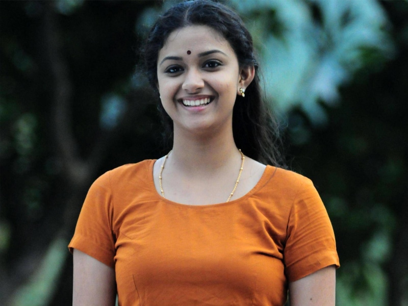 adult, waist up, orange color, front view, teeth, one person, women, hairstyle, emotion, toothy smile, 1080P, Suresh, young adult, beautiful woman, standing