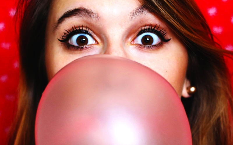 human body part, young adult, body part, eyeliner, portrait, bubble gum, one person, eyeball, brunette, eyes, human eye, teenager, indoors, young women