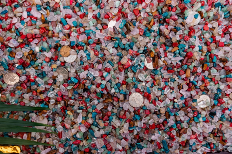 nature, abundance, full frame, drawer, close-up, insect, plastic bag, invertebrate, pebble, day, running, sports, 8K, large group of objects, dung beetle