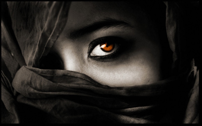 mystery, one person, emotion, 1080P, adult, gothic style, beautiful woman, women, witch, portrait, evil, horror, eye, looking at camera, depression - sadness