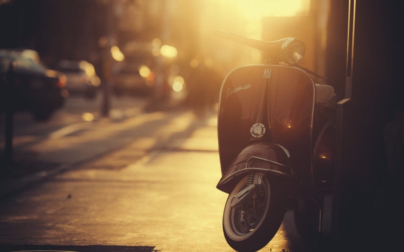 bokeh, sunlight, scooters, city, mode of transportation, Vespa, road, alley, stationary, architecture, lens flare, sunset, headlight, car, retro styled