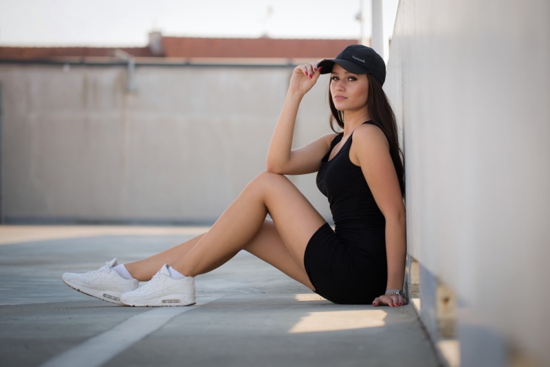 sneakers, beautiful woman, adult, beauty, women, 1080P, red nails, leisure activity, young women, brunette, one person, wall - building feature, baseball caps