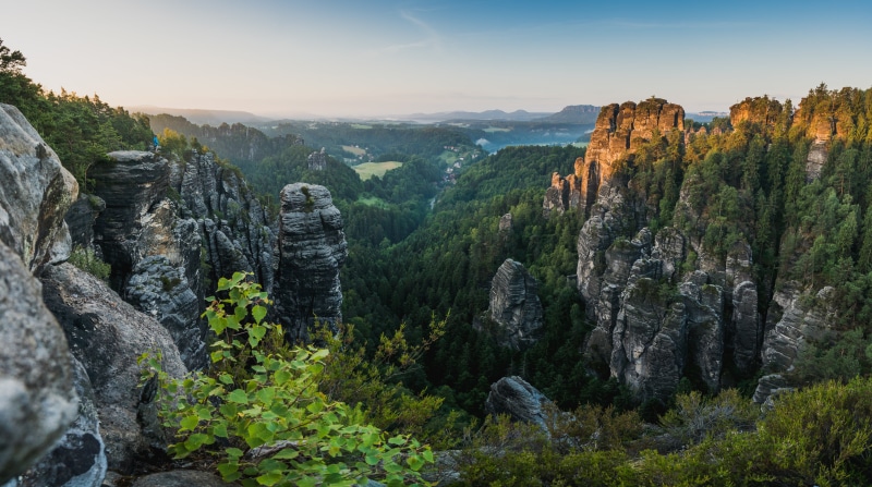 Sandstone, scenics, 4K, green forest, Sunrise, Panorama, rock - Object, travel, Landscape, rocky mountains, green, nature, outdoors, mountain, tree, mountains