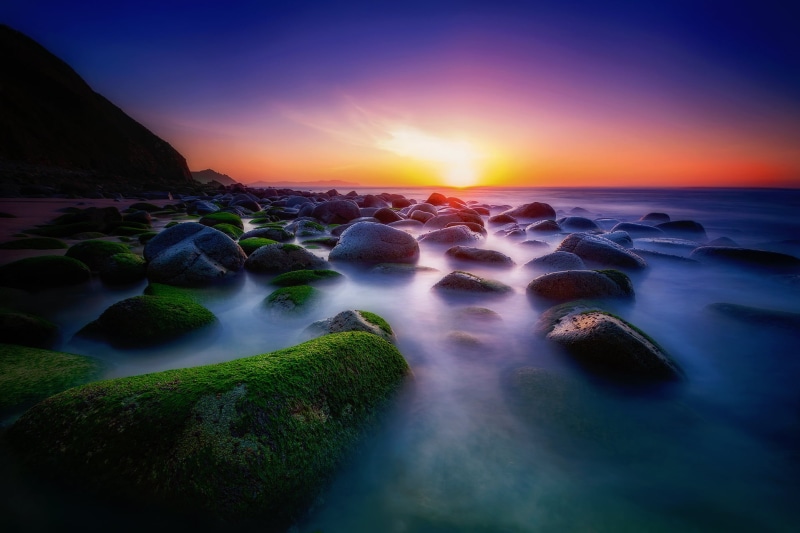 720P, green mountains, dusk, foggy, scenery, Infinite, long exposure, sunset, sky, outdoors, dawn, landscape, seascape, colors, mountains, travel, beach