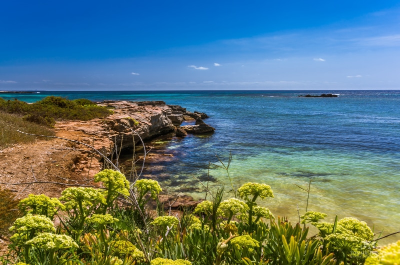 Fall, Island, Landscape, sea shore, near, Sicilia, daytime, water, Sicily, sea, Beach  Day, 4K, beach, shore, coastline, sand, summer, body, Travel, scenics