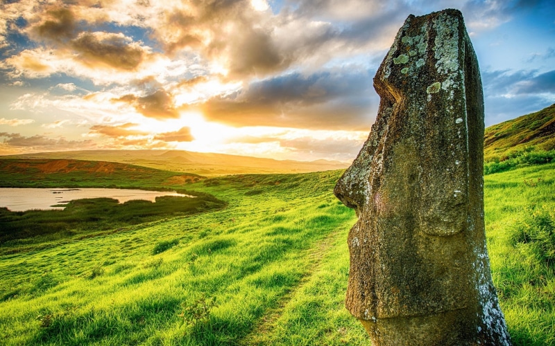 tranquility, land, hill, tranquil scene, beauty in nature, nature, non-urban scene, 1080P, scenics - nature, no people, plain, field, green color, grass