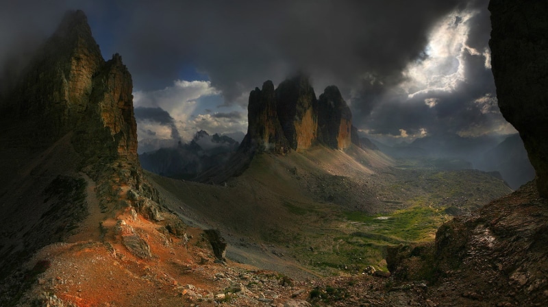 clouds, landscape, rays, nature, sun rays, summer, 720P, dark, mountain, mountains, sun, rocky, brown