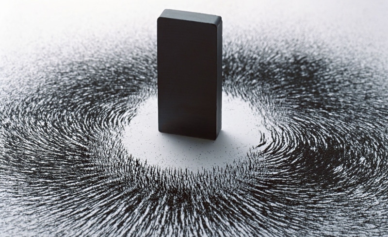 geometric shape, technology, close-up, no people, pattern, 1080P, connection, Black, mobile phone, indoors, table, studio shot, Abstract, Black and White