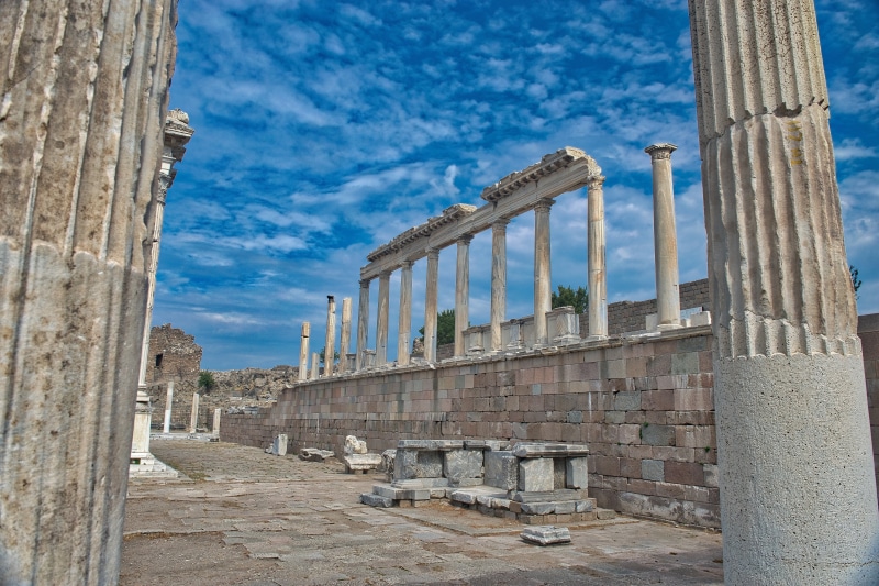 ancient, travel, building exterior, stone, the past, pergamon, pillar, built structure, travel destinations, architectural column, column, cloud - sky