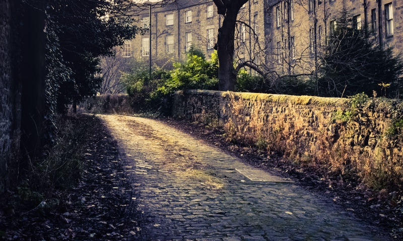beauty in nature, town, urban, tranquil scene, edinburgh, pavement, ancient, direction, outdoor, diminishing perspective, 4K, the way forward, travel
