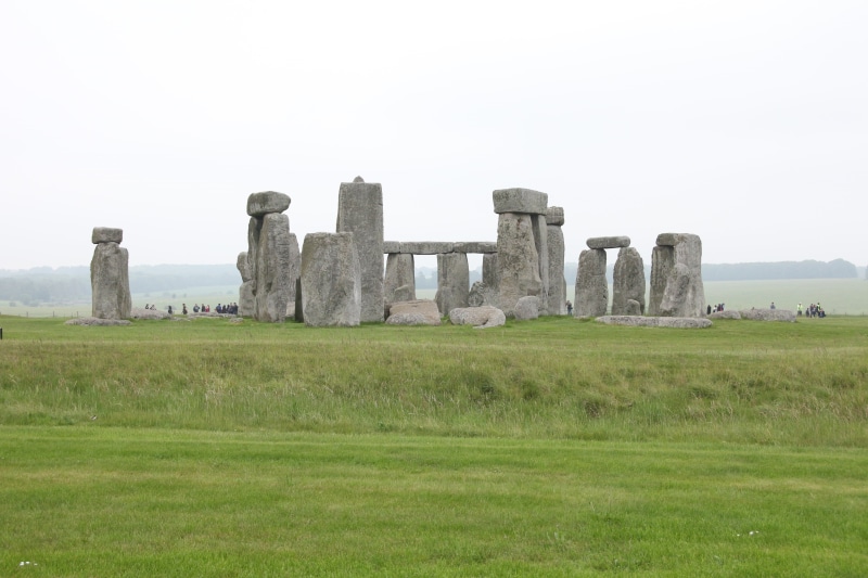scenics - nature, travel, stone circle, memorial, nature, 5K, solstice, british landmarks, stone Age, famous, plant, history, salisbury - England, stonehenge