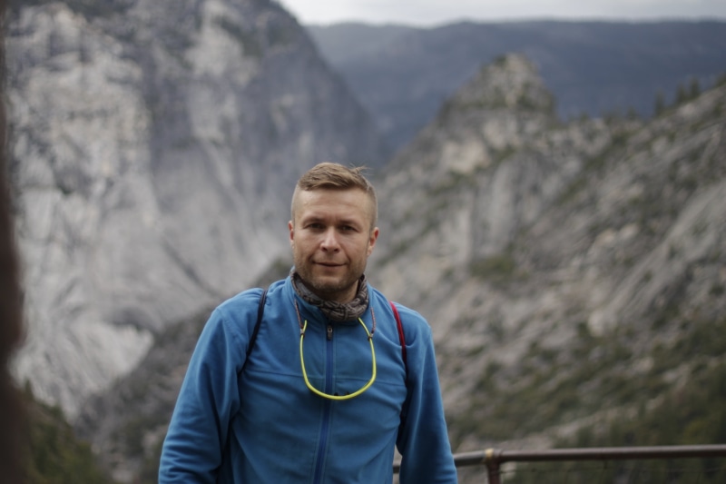 one man only, tree, clouds, national, mountain range, tourism, america, lifestyles, mountain, landscape, outdoor, usa, yosemite, portrait, standing, valley
